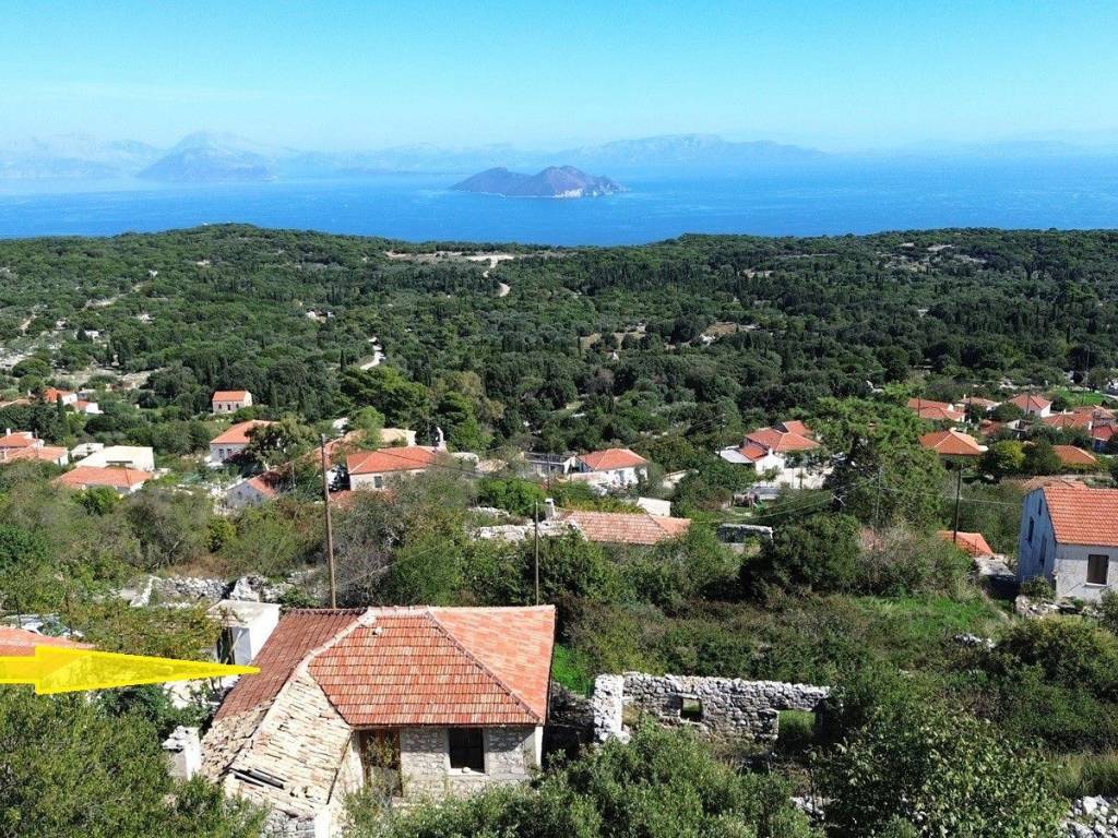 Aerial view and location of house