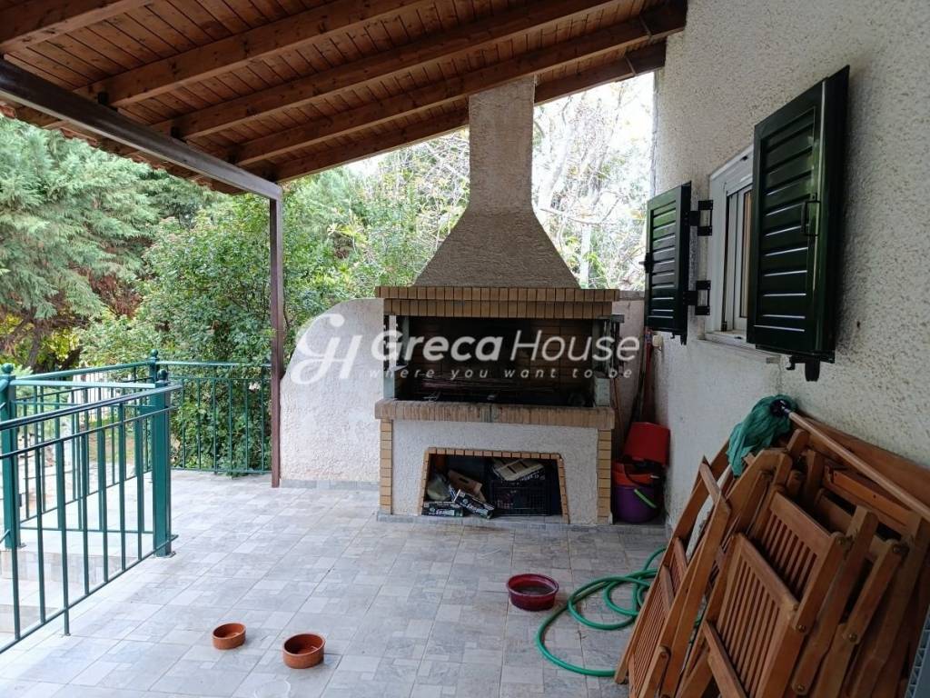 Detached House Near the Sea for Sale in Epidaurus