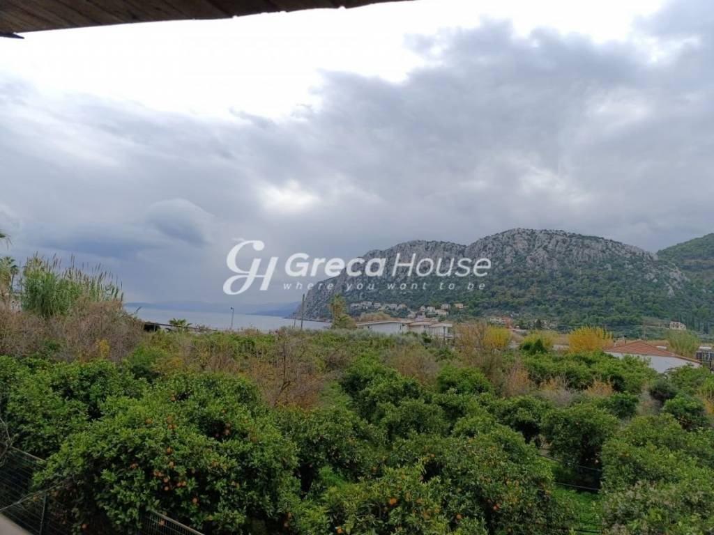 Detached House Near the Sea for Sale in Epidaurus