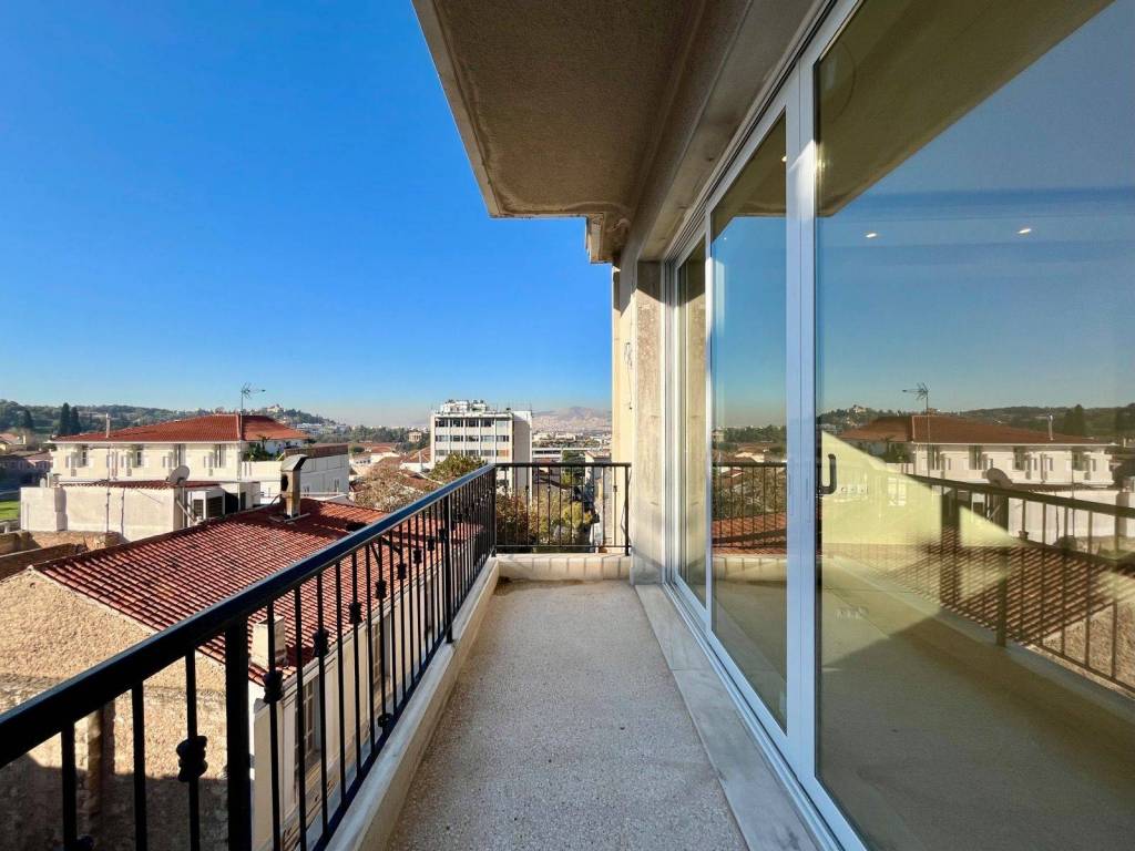 plaka_residential_apartment_for_sale