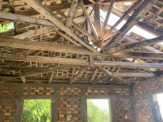 Internal areas and roof of house for sale