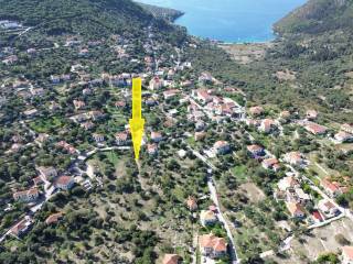 Aerial view and location of land for sale