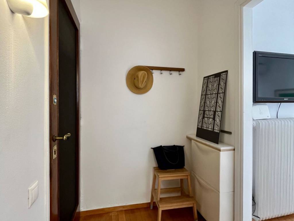 plaka_residential_studio_for_rent