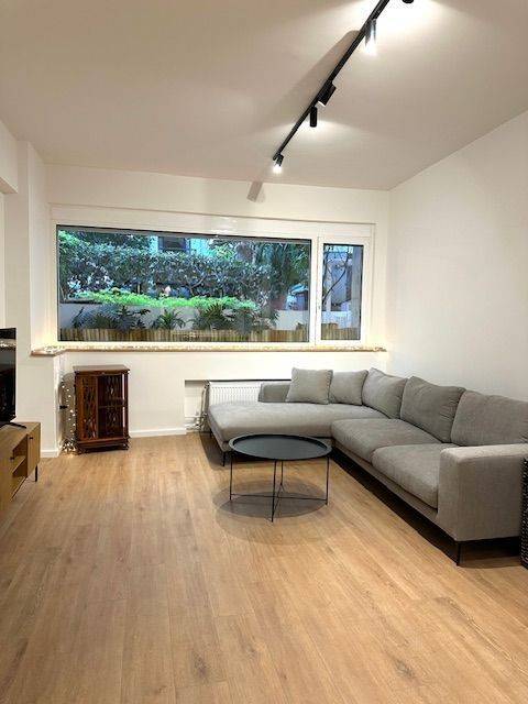 JAPANESE LIVING ROOM  WOODEN OAK FLOOR ALL OVER THE HOUSE