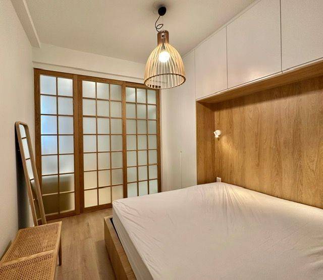 OAK WOOD JAPANESE DESISN 3 M HIGH CEILEING BEDROOM