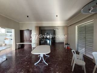 Μοναδικό Παραθαλάσσιο Κτίριο στο Πόρτο Ράφτη προς πώληση