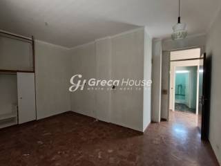 Μοναδικό Παραθαλάσσιο Κτίριο στο Πόρτο Ράφτη προς πώληση