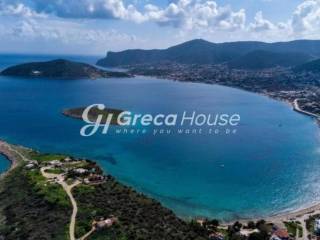 Unique Seaside Building in Porto Rafti for sale