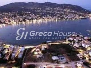 Unique Seaside Building in Porto Rafti for sale