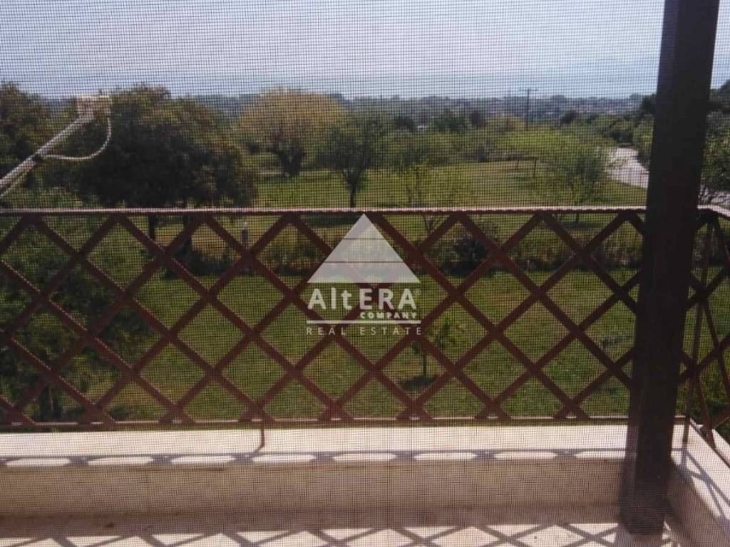 Θέα από μπαλκόνι