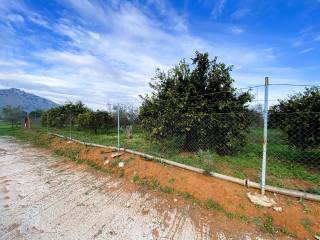 Agrotemachio ektos schedioy me domese