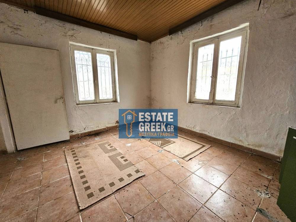 ★ Οικόπεδο 1035τμ ★ Κτίζει 763τ.μ. ★ Θέα βουνό ★ Πρόσοψη 45μ.