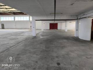 Forumland Real Estate, Εσωτερική όψη