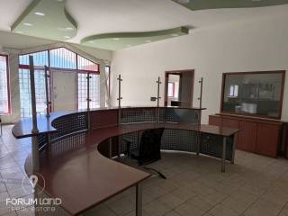 Forumland Real Estate, Εσωτερική όψη