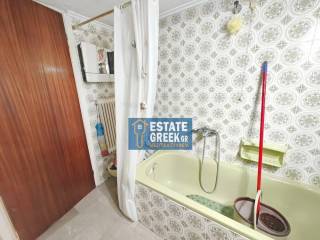 ΠΩΛΕΙΤΑΙ διαμέρισμα 110 τ.μ. στο Κέντρο της ΚΑΒΑΛΑΣ (κωδ. 8102)