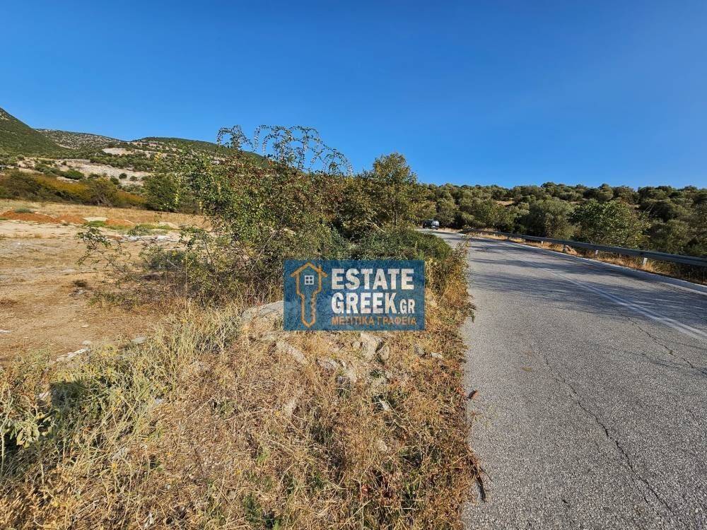 ★ 4 χλμ από το Νέο Λιμάνι της Καβάλας ★  Πρόσοψη 170τμ σε ασφαλτόδρομο ★ Κτίζει 200τμ ★