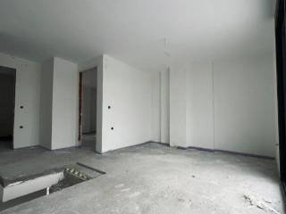 Forumland Real Estate, τοιχοποιία