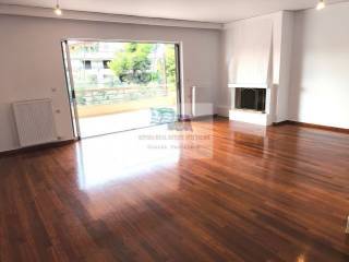 LIVING ROOM WITH FIREPLACE