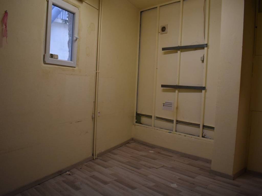 ΕΣΩΤΕΡΙΚΗ ΑΠΟΨΗ ΚΑΤΑΣΤΗΜΑΤΟΣ