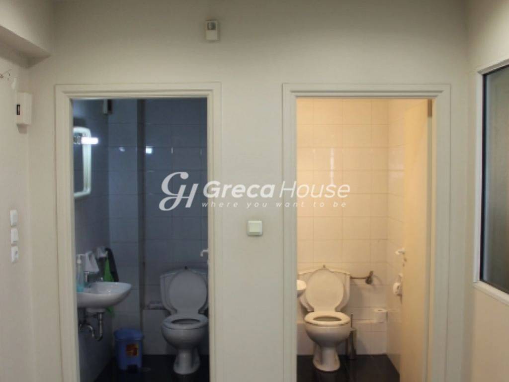 Commercial Building for sale in Peristeri