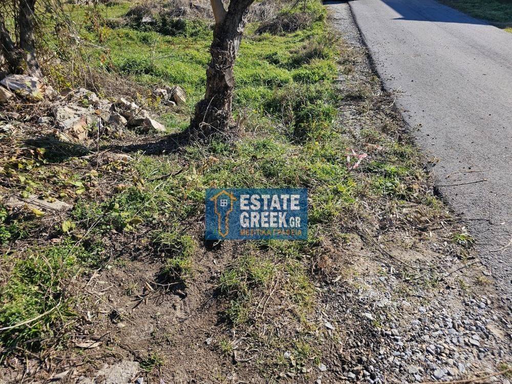 ★ Κτίζει 256τμ ★ Γωνιακό οικόπεδο ★ Σε ασφαλτόδρομους