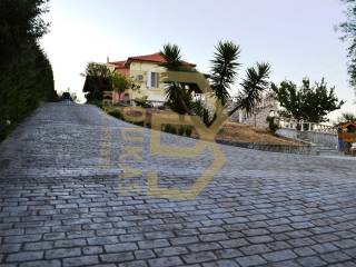 EXOTERIKA
Tel:  6947417315