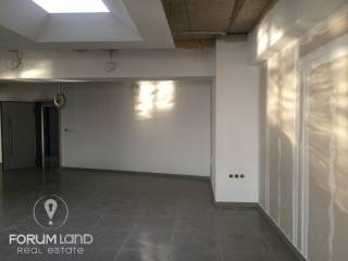 Forumland Real Estate, 1ος όροφος 400τμ