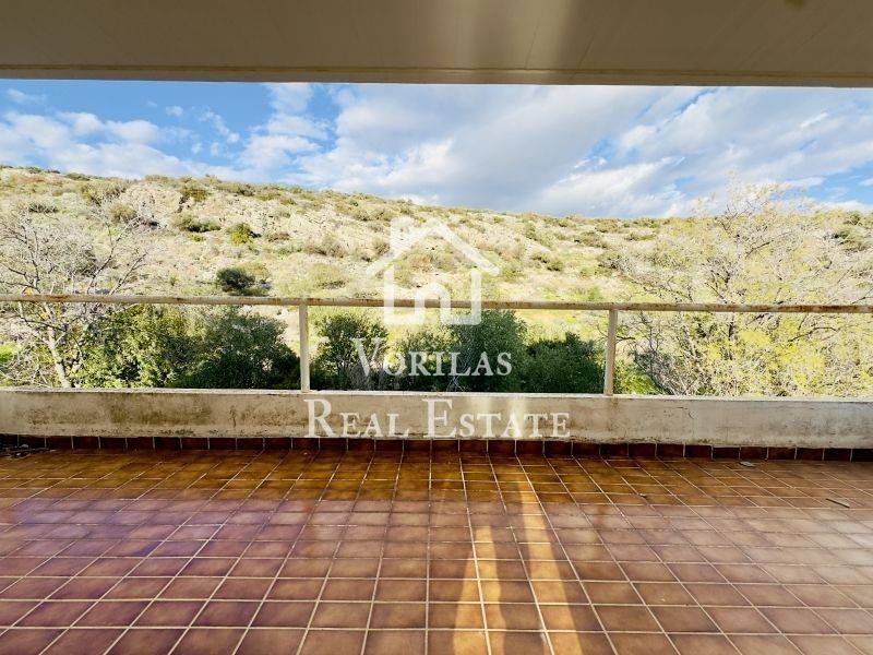 Θέα από μπαλκόνι