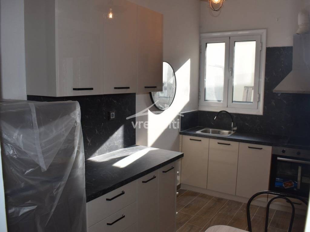 ΑΠΟΨΗ ΚΟΥΖΙΝΑΣ