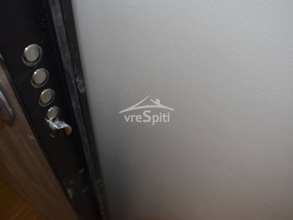 ΘΩΡΑΚΙΣΜΕΝΗ ΠΟΡΤΑ