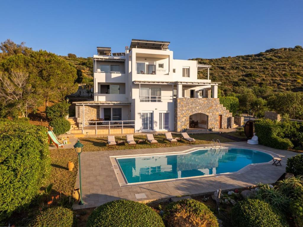 Sea View villa for sale on Crete