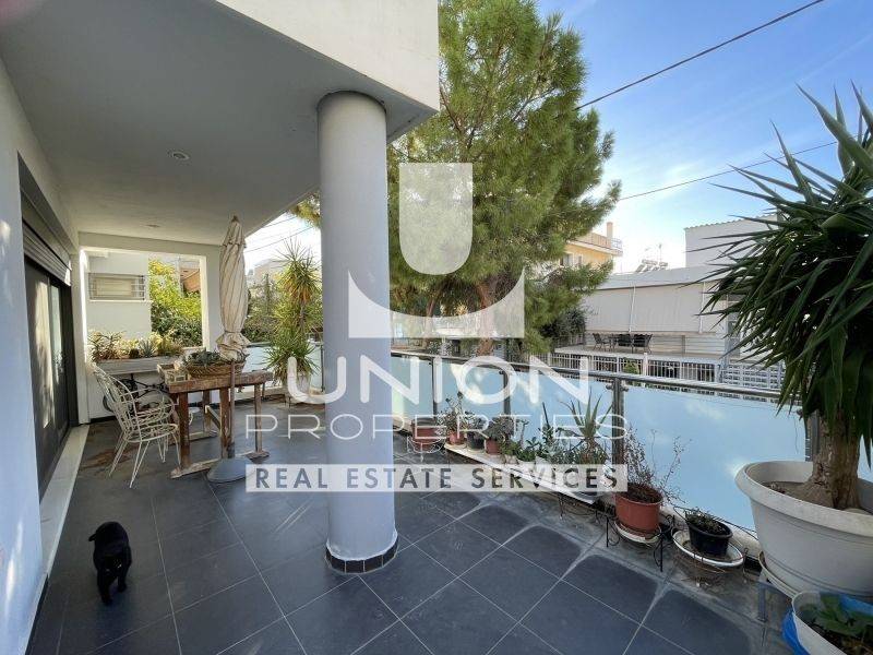 Θέα από μπαλκόνι