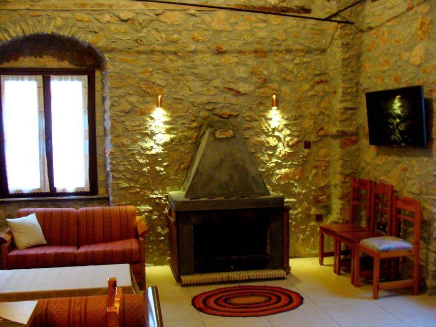 Όροφος (φωτογραφία 3 από 5)