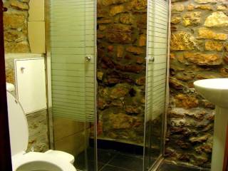 Λουτρό Ισογείου