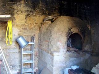 Ο κτιστός φούρνος