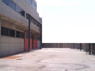 4750 τμ  ενοικιασθηκε
και ΠΩΛΕΙΤΑΙ 3.700.000 ΕΥΡΩ