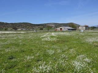 ΦΩΤΟΓΡΑΦΙΑ ΑΓΡΟΤΕΜΑΧΙΟΥ