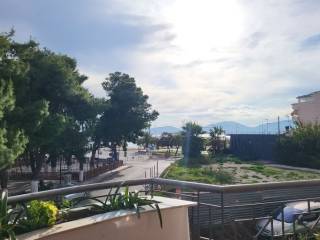 Θέα από μπαλκόνι