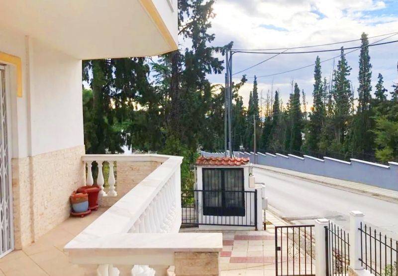 Θέα από μπαλκόνι