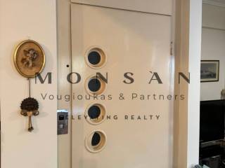 ΠΟΡΤΑ ΑΝΕΛΚΥΣΤΗΡΑ