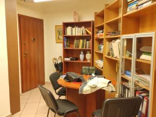 είσοδος   - hall