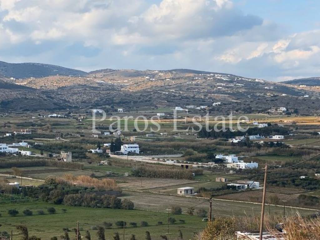 Θέα από το αγροτεμάχιο