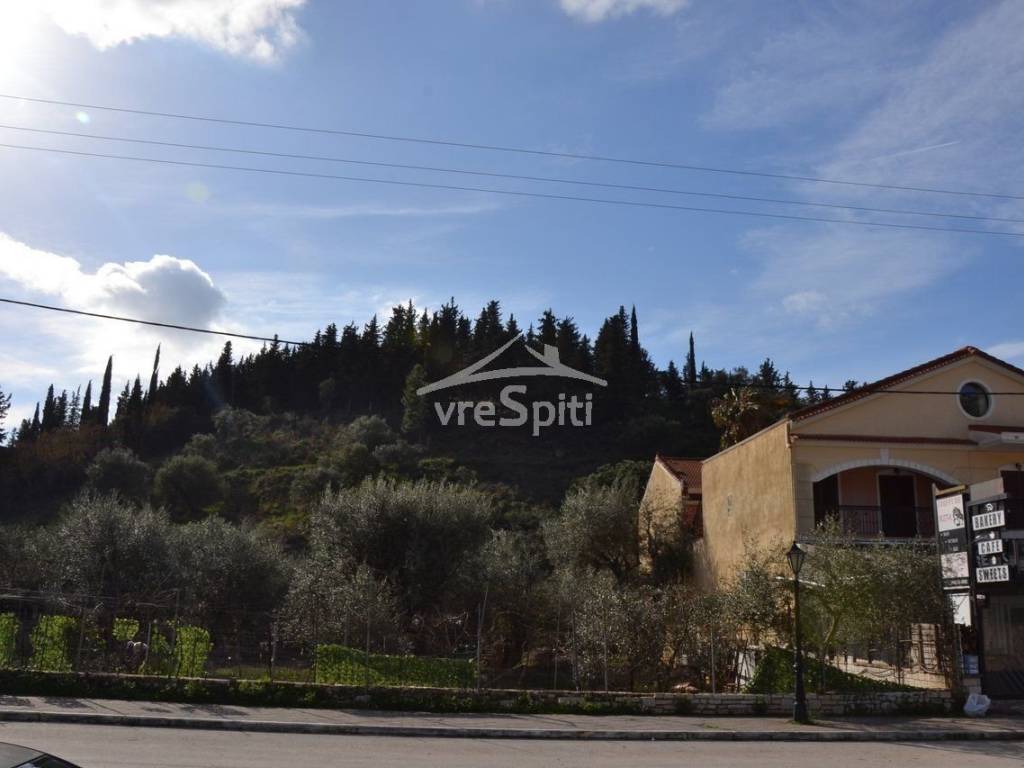 ΑΠΟΨΗ ΑΓΡΟΤΕΜΑΧΙΟΥ