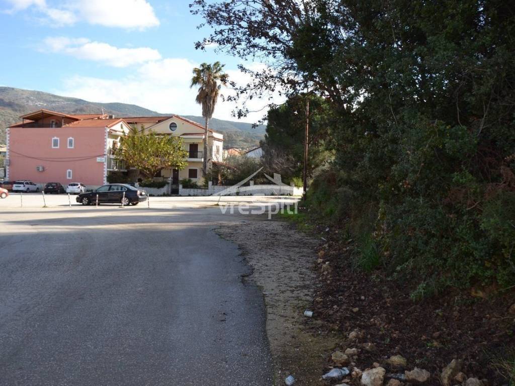 ΑΠΟΨΗ ΑΓΡΟΤΕΜΑΧΙΟΥ