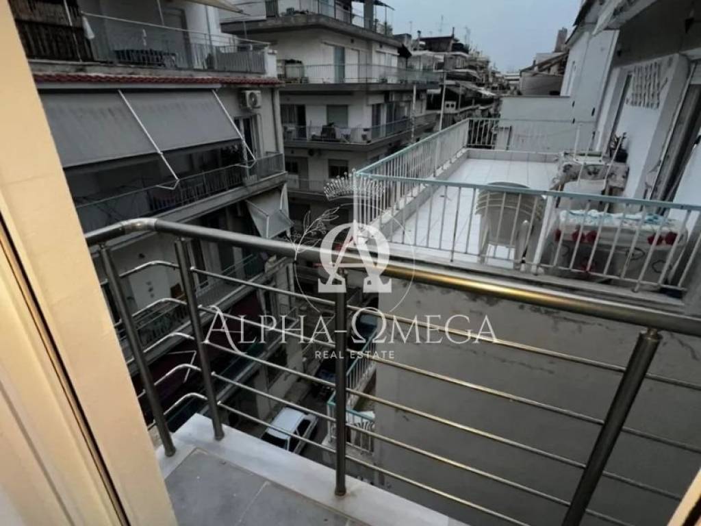 Θέα από μπαλκόνι