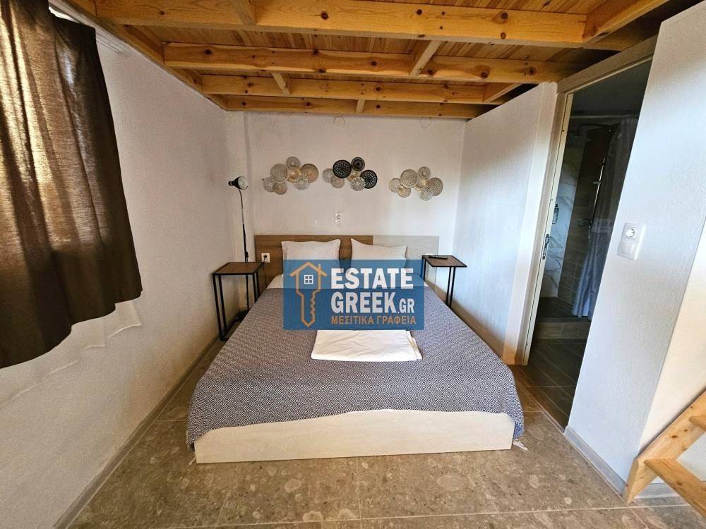 ★ Renovation 2023 ★ 8 rooms ★ Plot 2560 ★ Swimming pool  