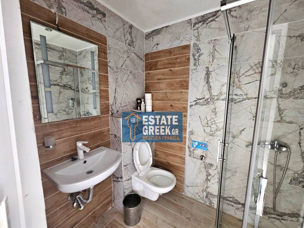 ★ Renovation 2023 ★ 8 rooms ★ Plot 2560 ★ Swimming pool  