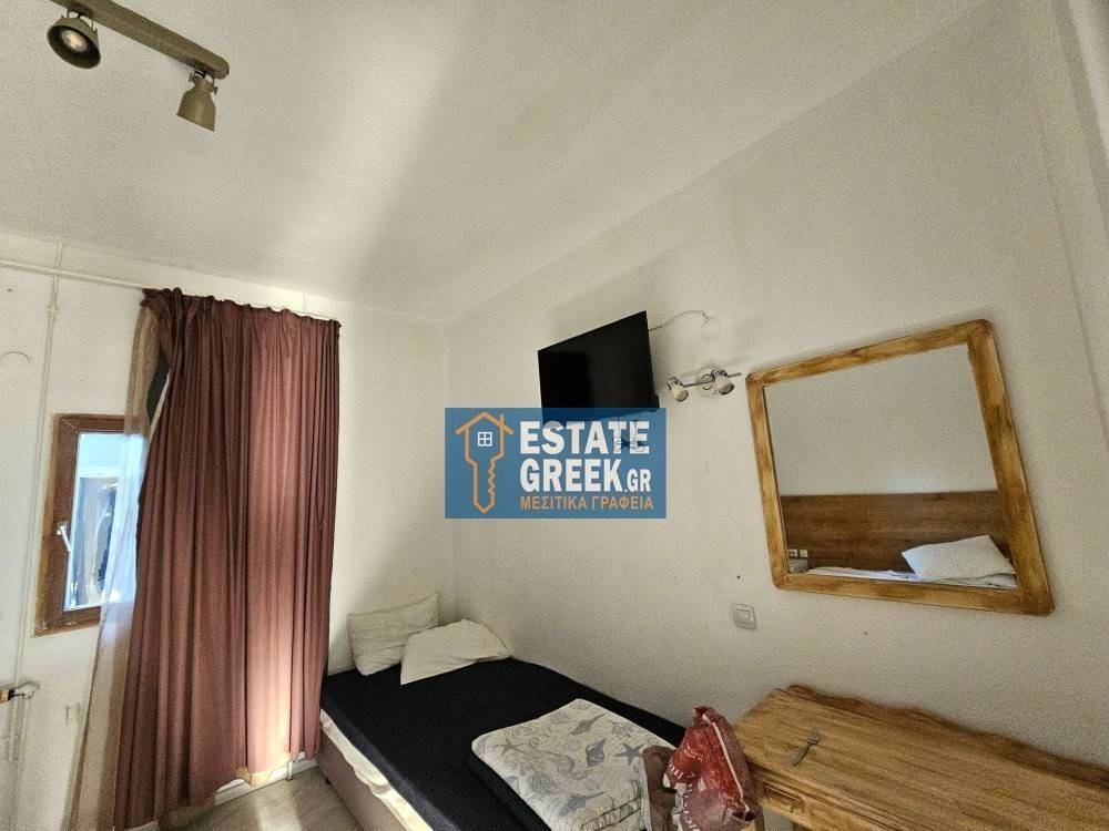 ★ Renovation 2023 ★ 8 rooms ★ Plot 2560 ★ Swimming pool  