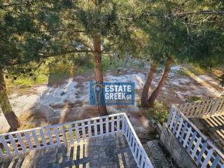 ★ Renovation 2023 ★ 8 rooms ★ Plot 2560 ★ Swimming pool  