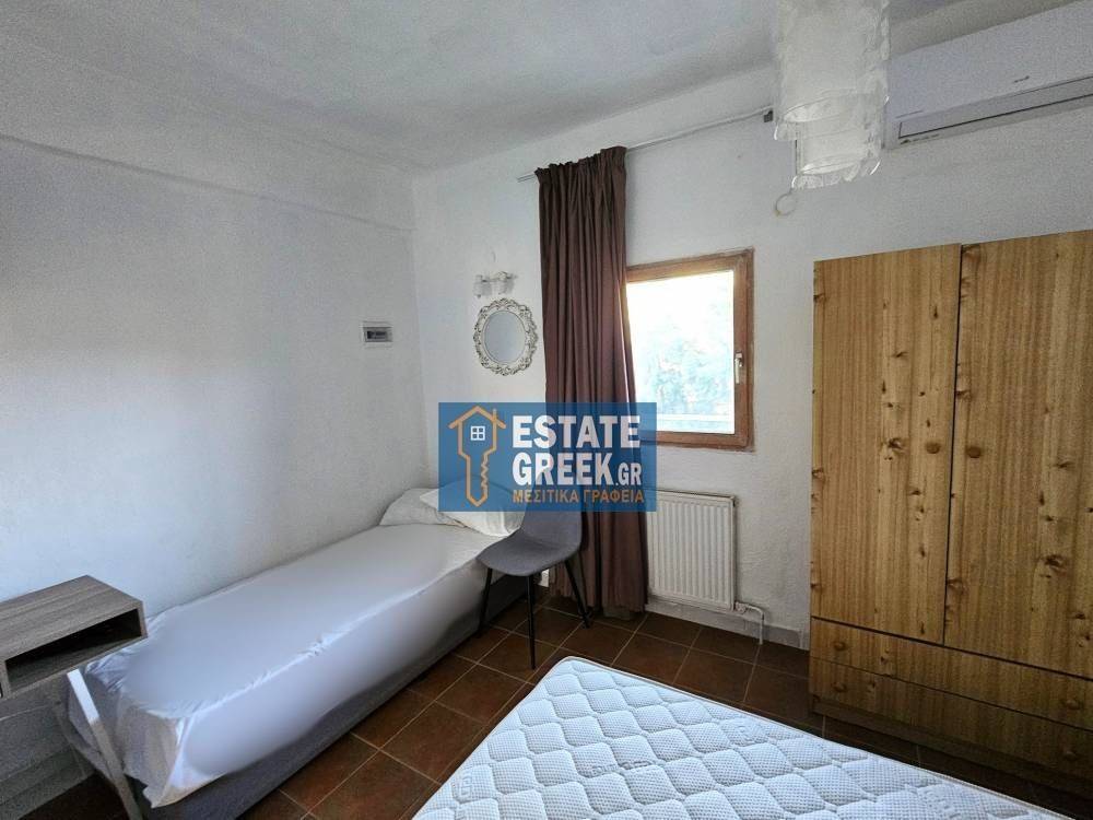 ★ Renovation 2023 ★ 8 rooms ★ Plot 2560 ★ Swimming pool  